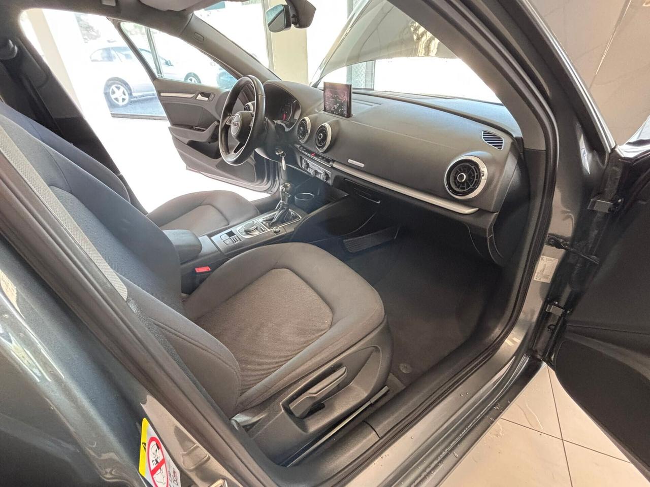 Audi A3 Sportback 30 1.6 tdi 116cv s-tronic