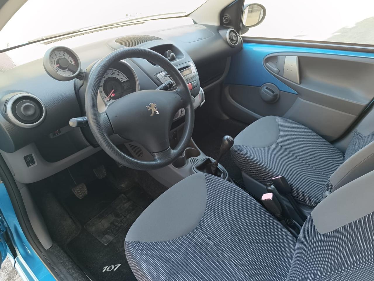 Peugeot 107 1.0 68CV 5p. Plaisir