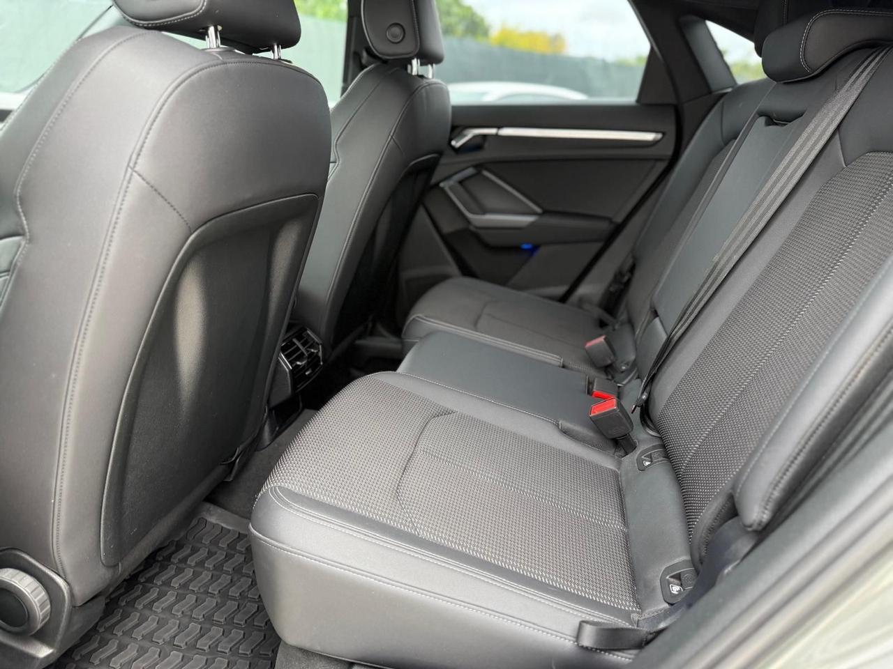 Audi Q3 Sportback S-tronic 35 TDI 2.0 Sline 150cv 2024