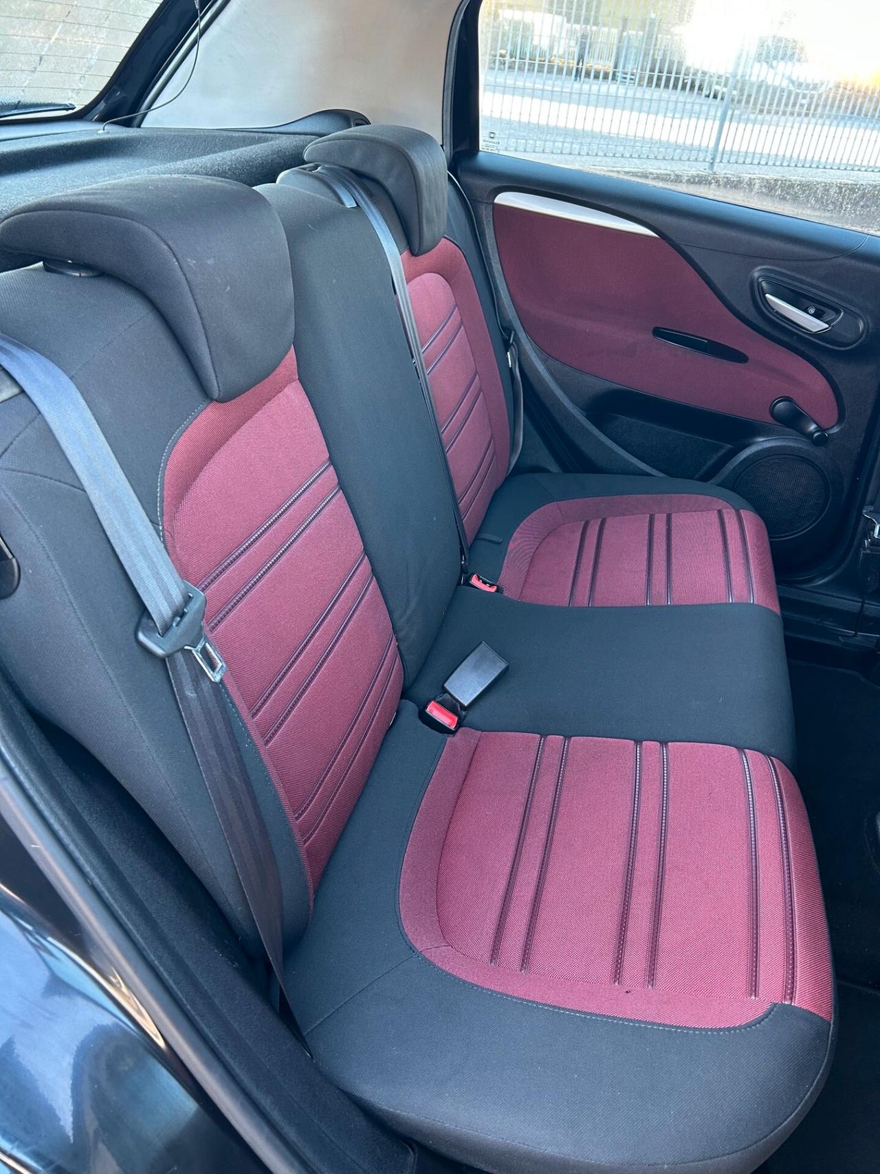 Fiat Punto Evo 1.3 Mjt 75 CV 5 porte - NEOPATENTATI