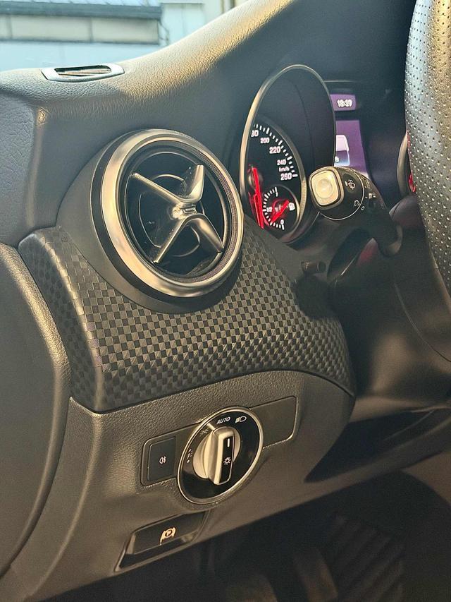 MERCEDES-BENZ A 180 d 109CV Sport Urban EURO 6 LED Park Assist*NEOPA.*