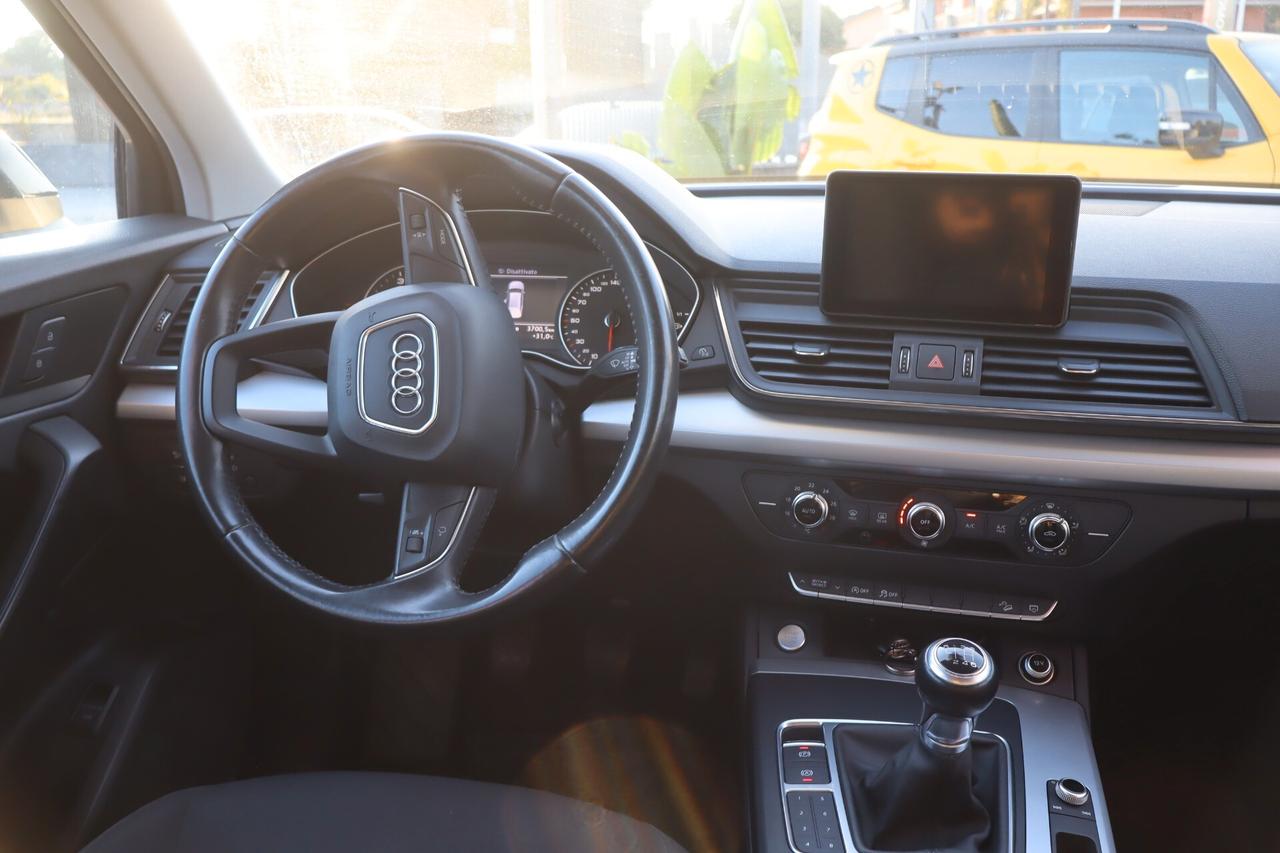 Audi Q5 2.0 TDI Tua A SOLI 216€