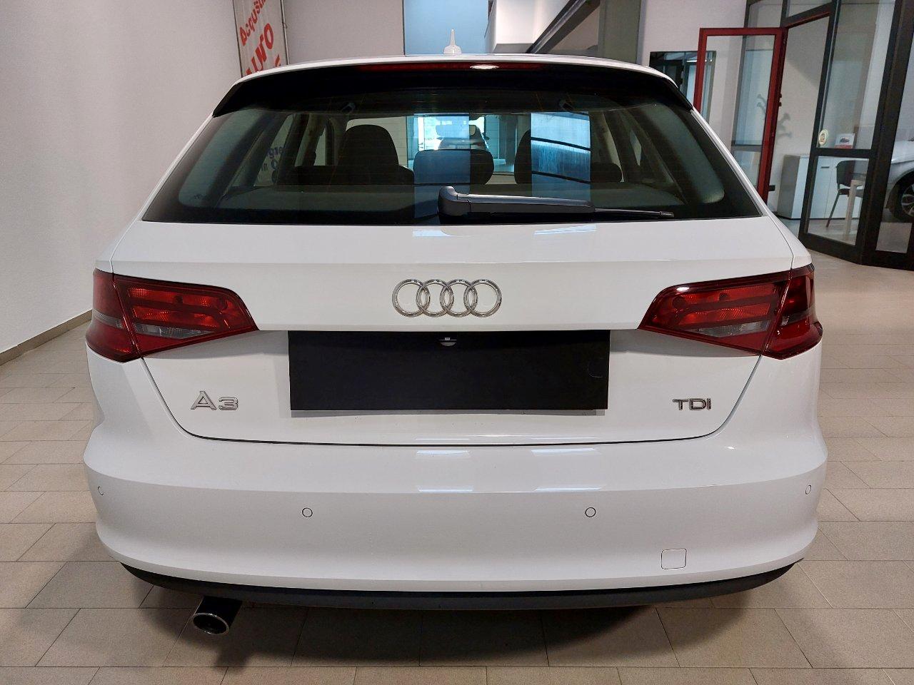 Audi A3 Sportback 1.6 tdi Business 110cv s-tronic E6