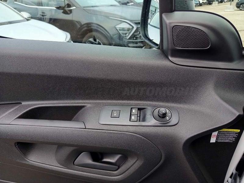 FIAT Doblò Doblò Series 4 Van Ch1 1.5 Bluehdi 100cv Mt6