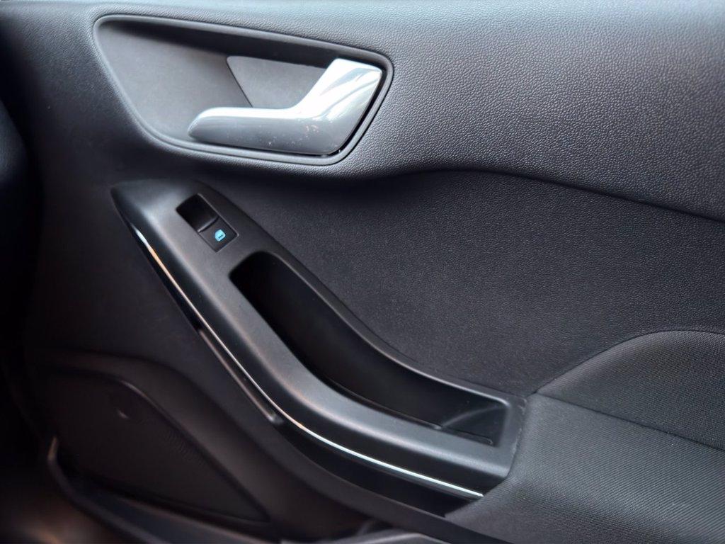 FORD Fiesta 5p 1.1 plus 75cv del 2022