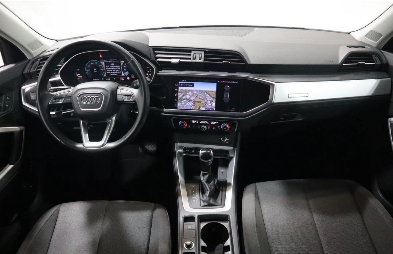 Audi Q3 45 TFSI Sportback S tronic S LINE esterno