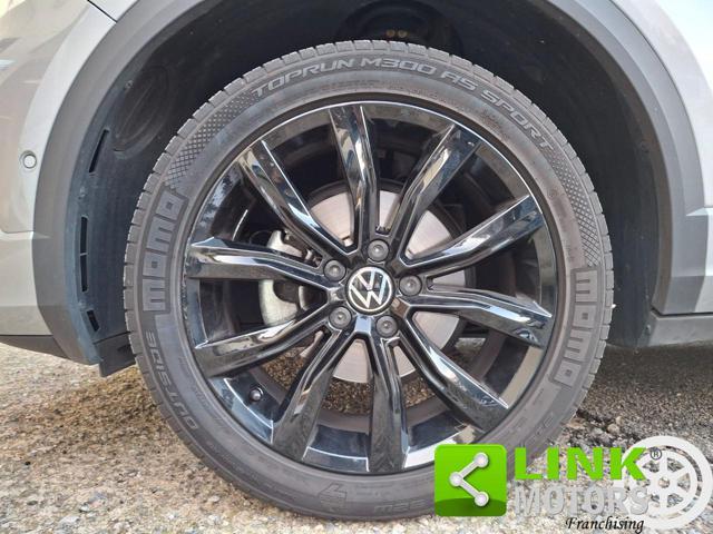 VOLKSWAGEN T-Roc 1.5 TSI ACT DSG R-Line GARANZIA VW
