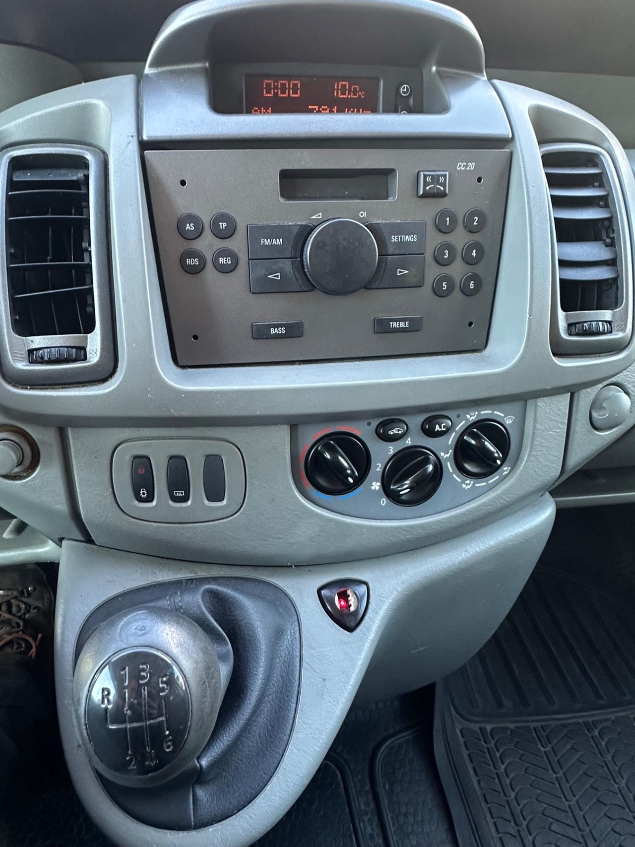 Opel Vivaro 29 2.0 CDTI 120CV PL-TN Combi 9 posti