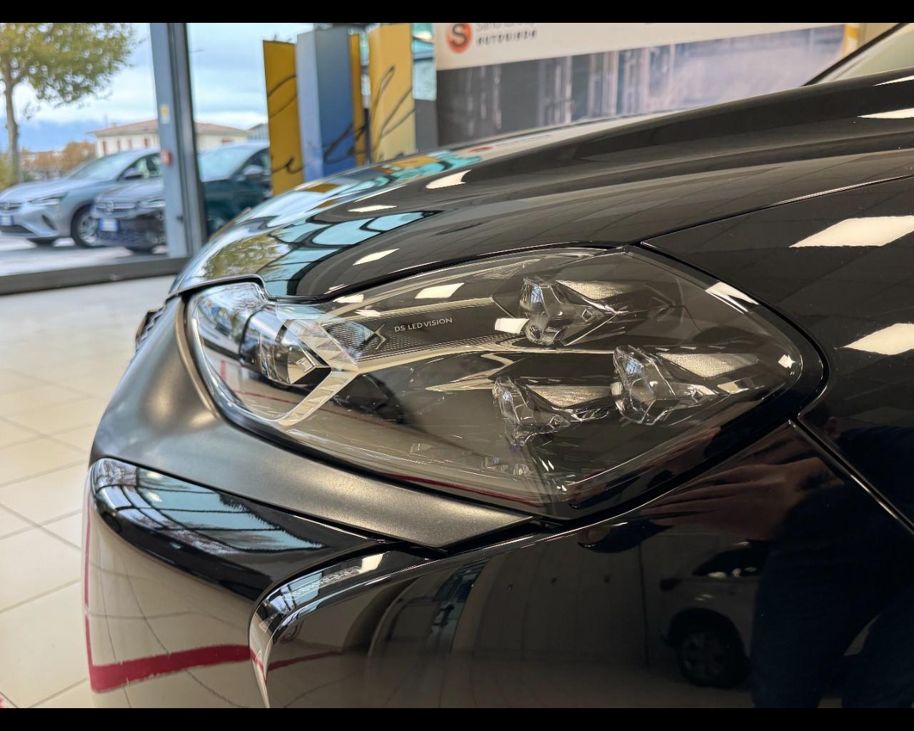 DS DS 3 2ª serie - DS 3 Crossback PureTech 155 aut. Performance