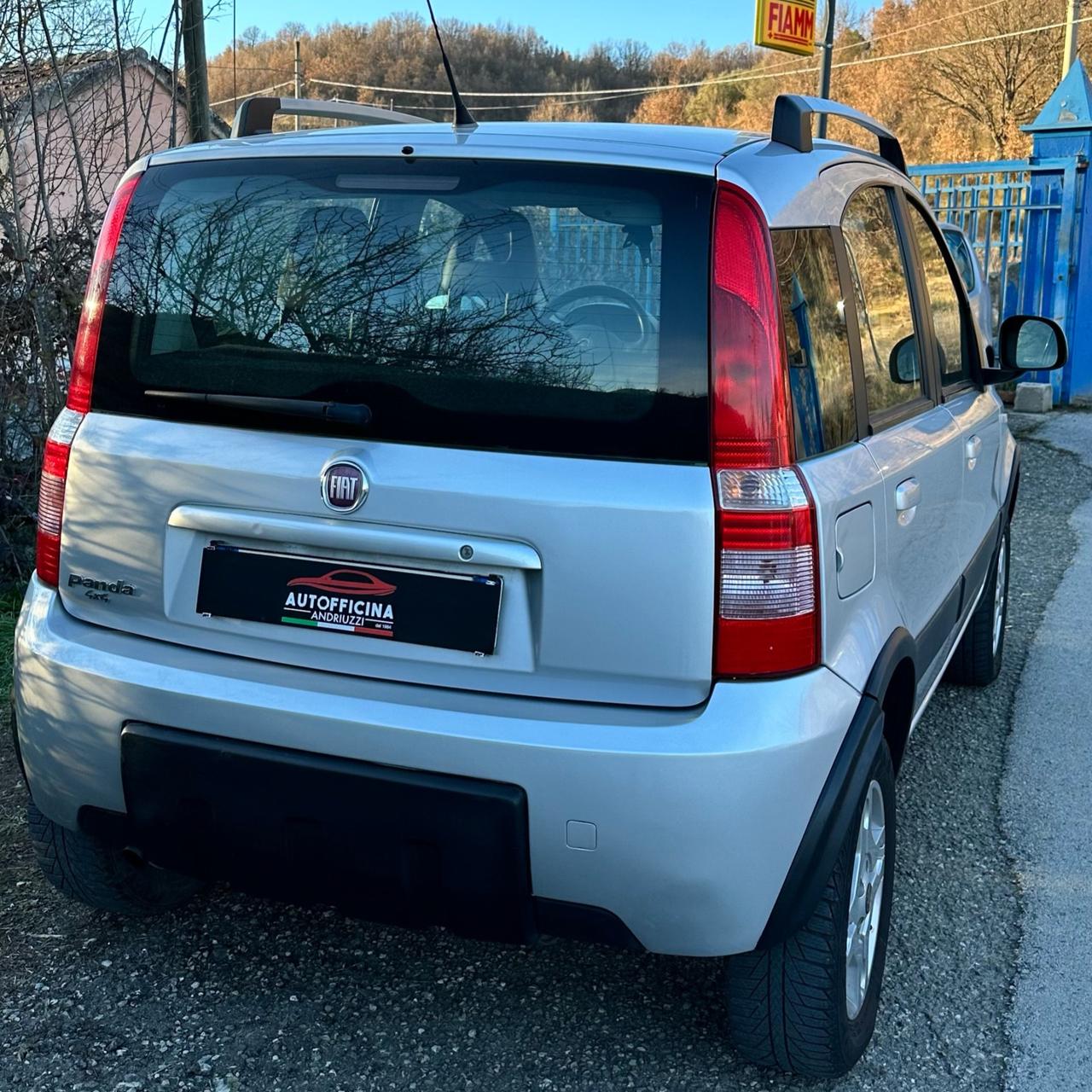 Fiat Panda 1.3 MJT 16V DPF 4x4 Climbing