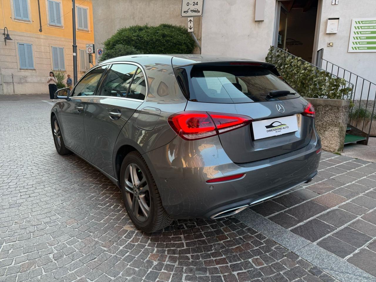Mercedes-benz A 180 A 180 d Premium