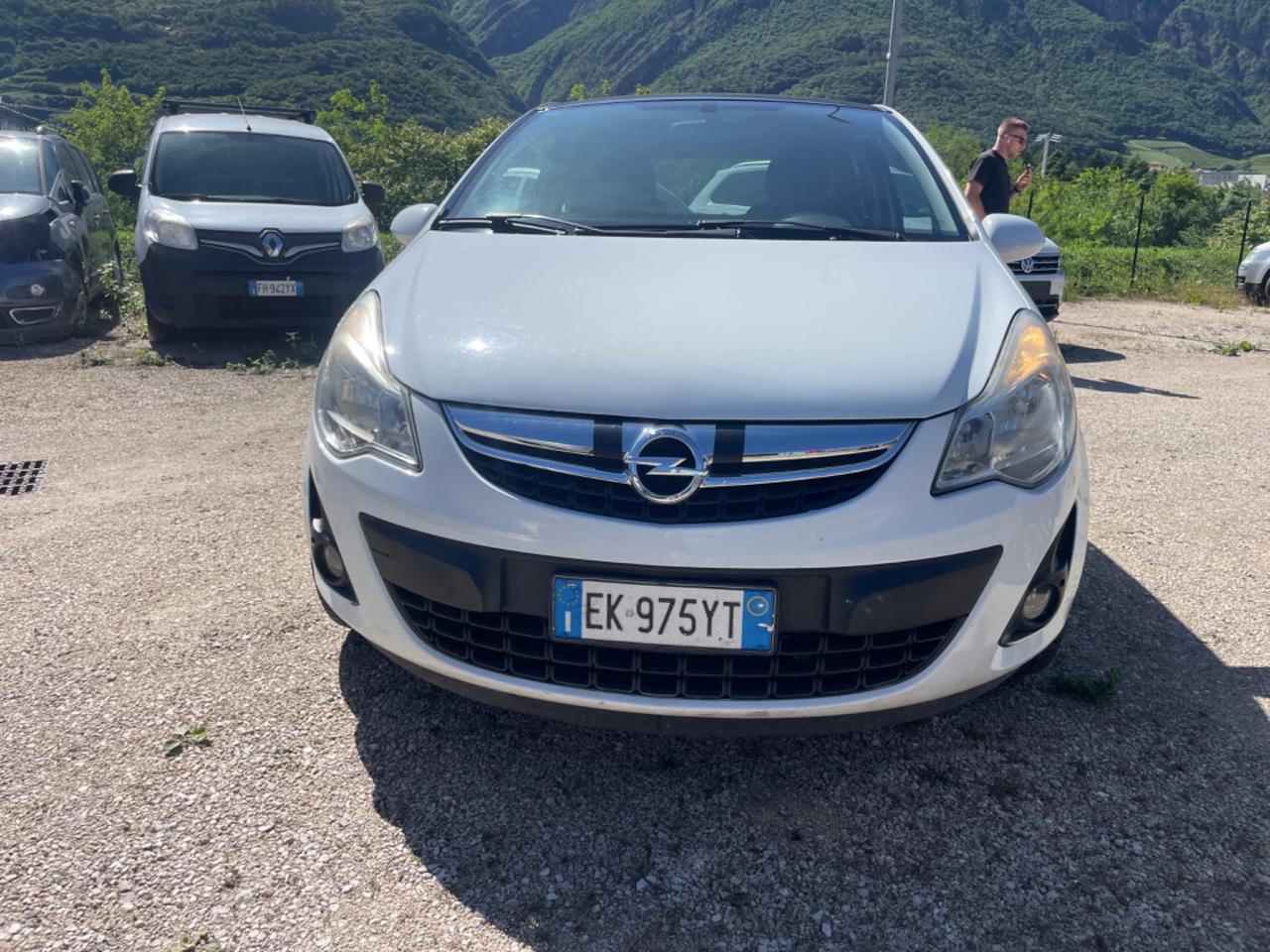 Opel Corsa 1.3 CDTI 95CV F.AP. 3 porte b-color