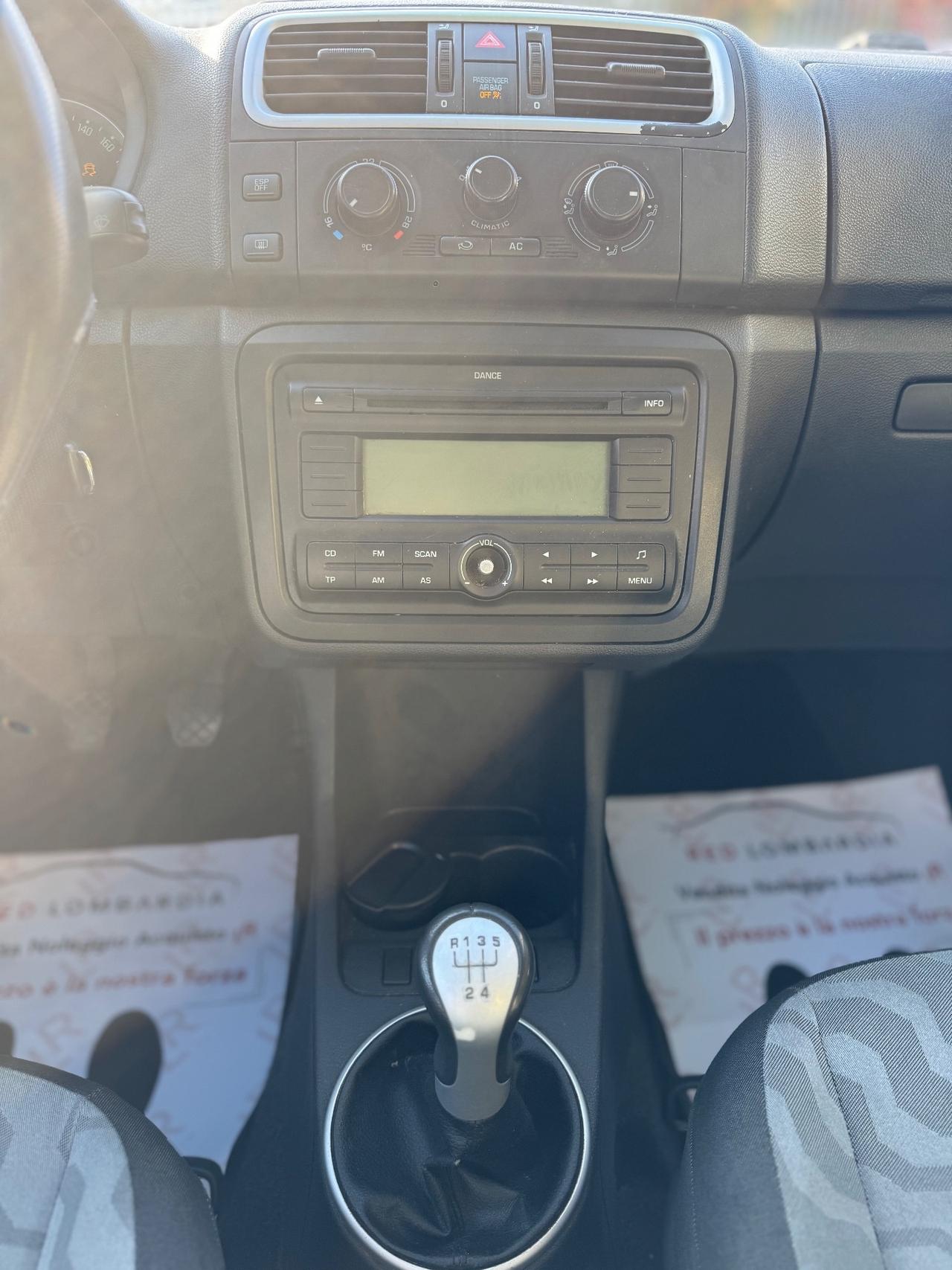 Skoda Fabia 1.2 12V 70CV 5p. Style