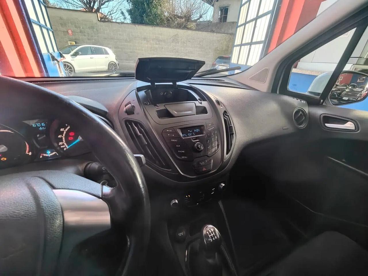 Ford Transit Courier 1.5 TDCi 95CV Van Entry