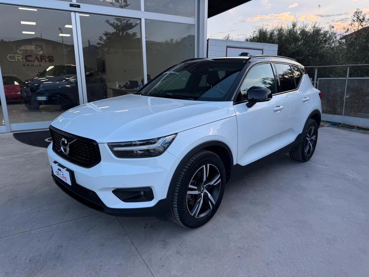 Volvo XC40 D4 AWD Geartronic R-design