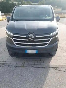 Renault Trafic 9 posti