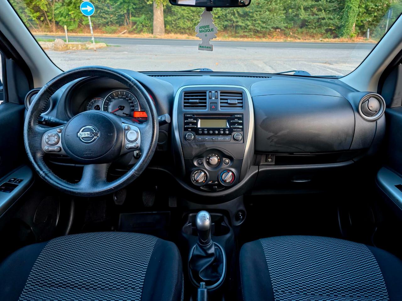Nissan Micra 1.2 12V 5 porte Tekna 2015-E5B Manuale NEO