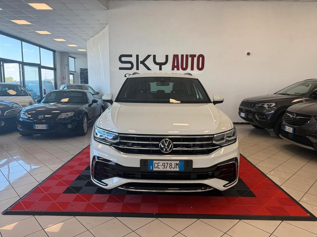 Volkswagen Tiguan 2.0 TDI 150 CV SCR DSG R-Line