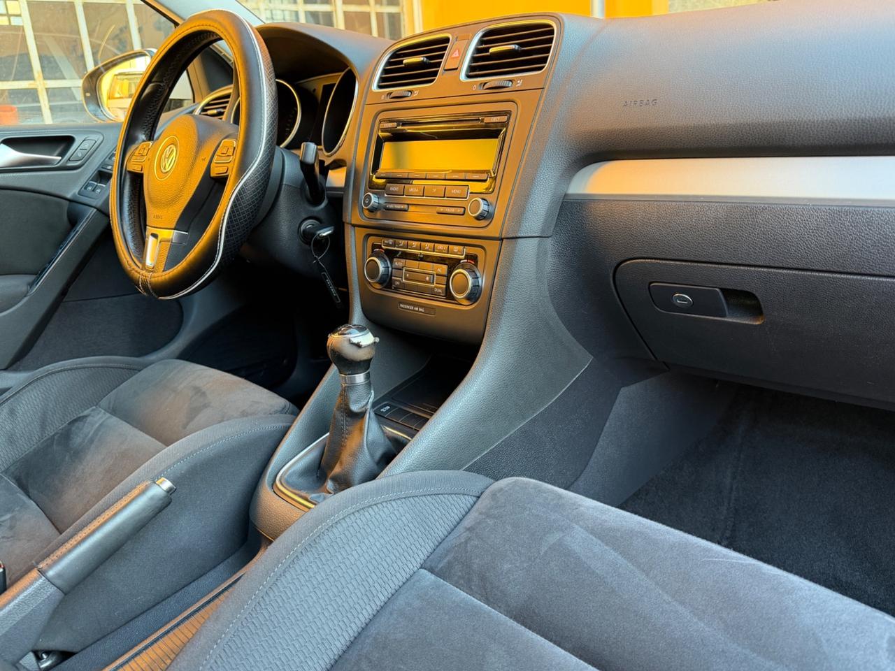 Volkswagen Golf 1.6 TDI DPF 5p. Highline