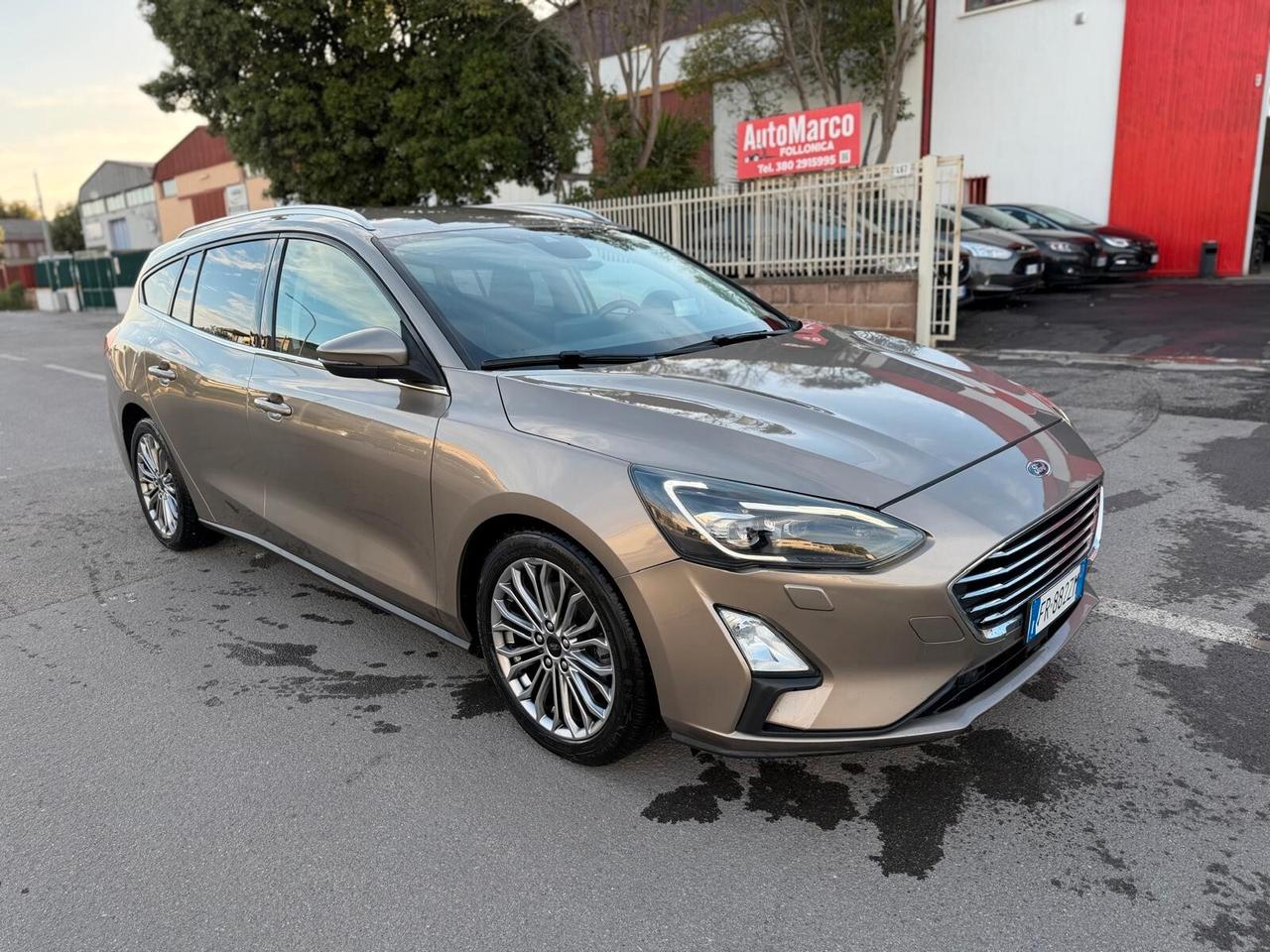 Ford Focus 1.5 5P TITANIUM
