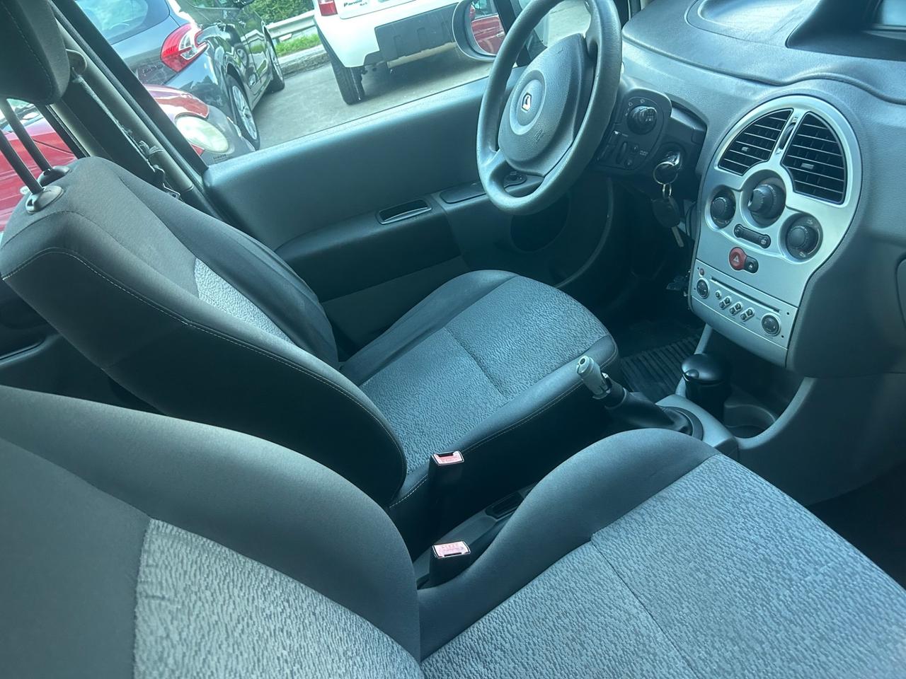 Renault Modus 1.2 16V GPL Dynamique