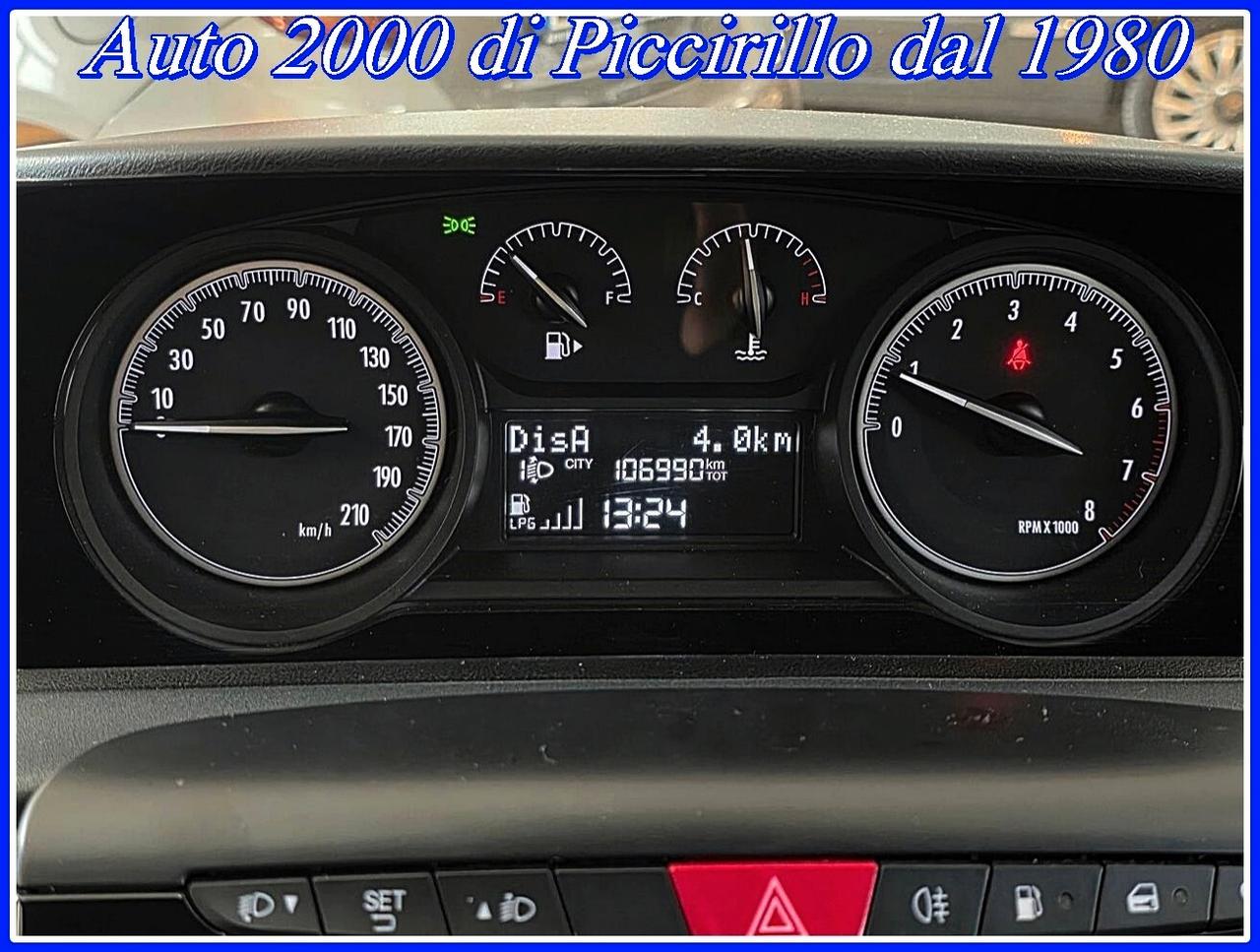 Lancia Ypsilon 1200 GPL di serie Garanzia 12 Mesi