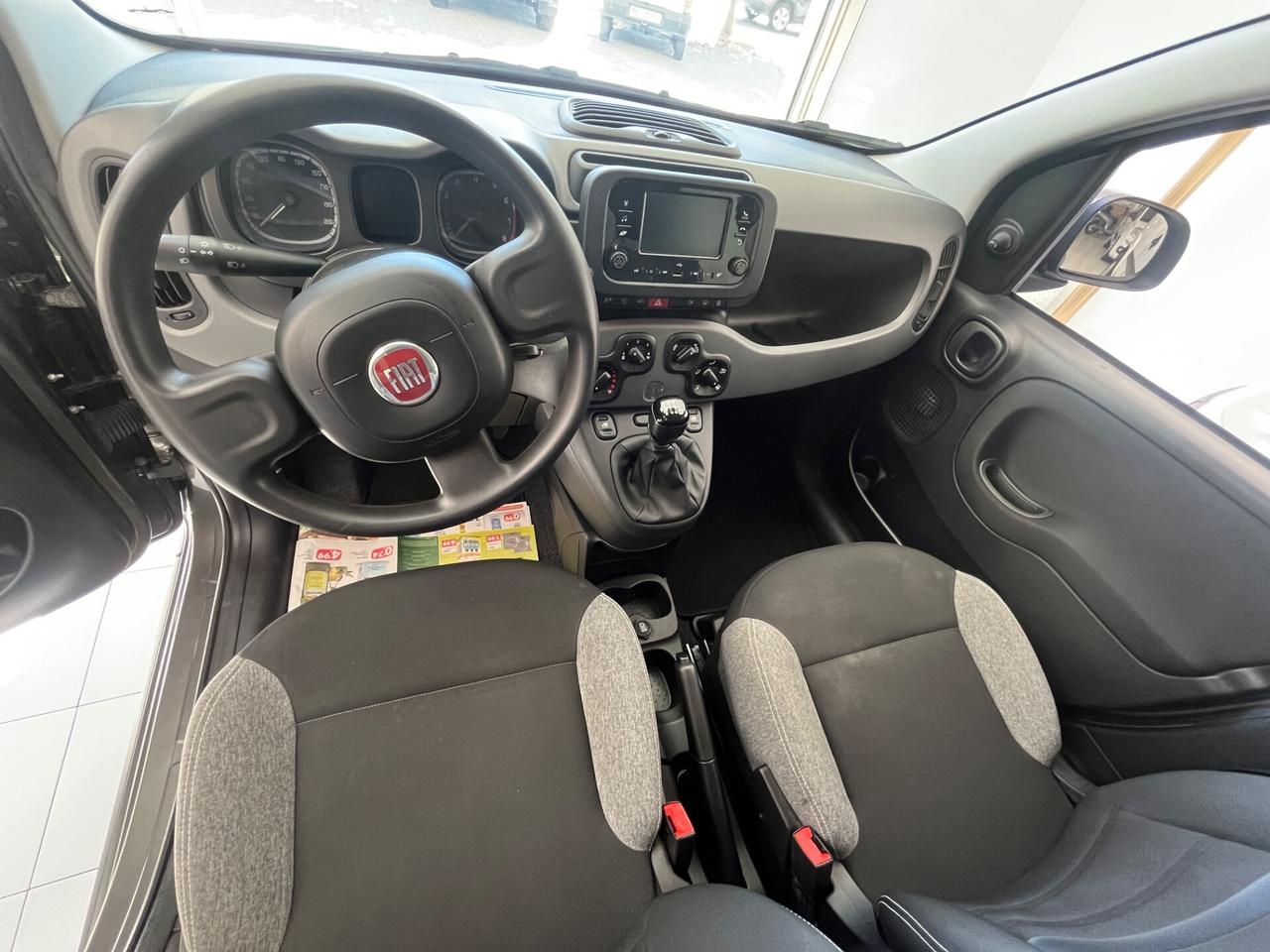 Fiat Panda 1.0 FireFly S&S Hybrid Red