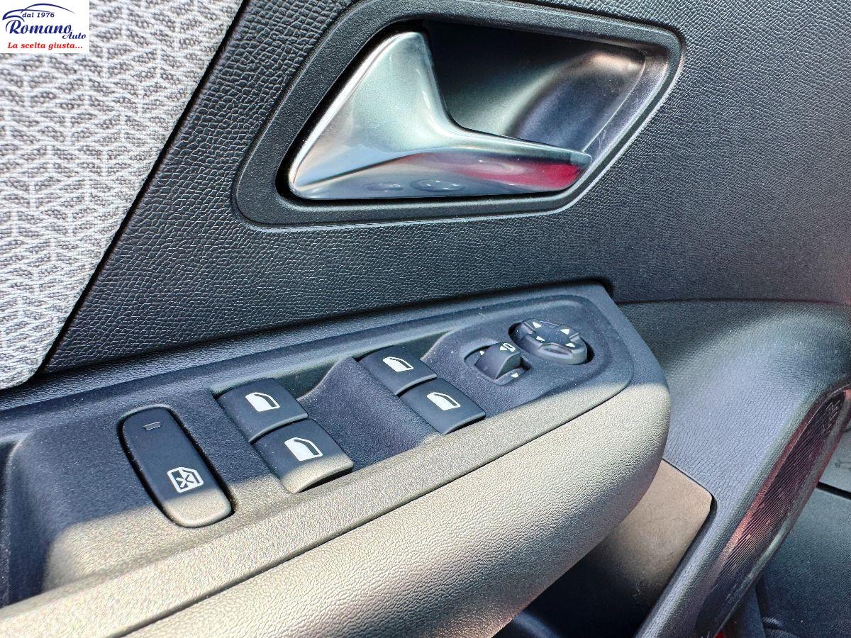 Citroen C4 1.2 130cv Plus#CARPLAY#RETROCAMERA!CERCHI 18°!