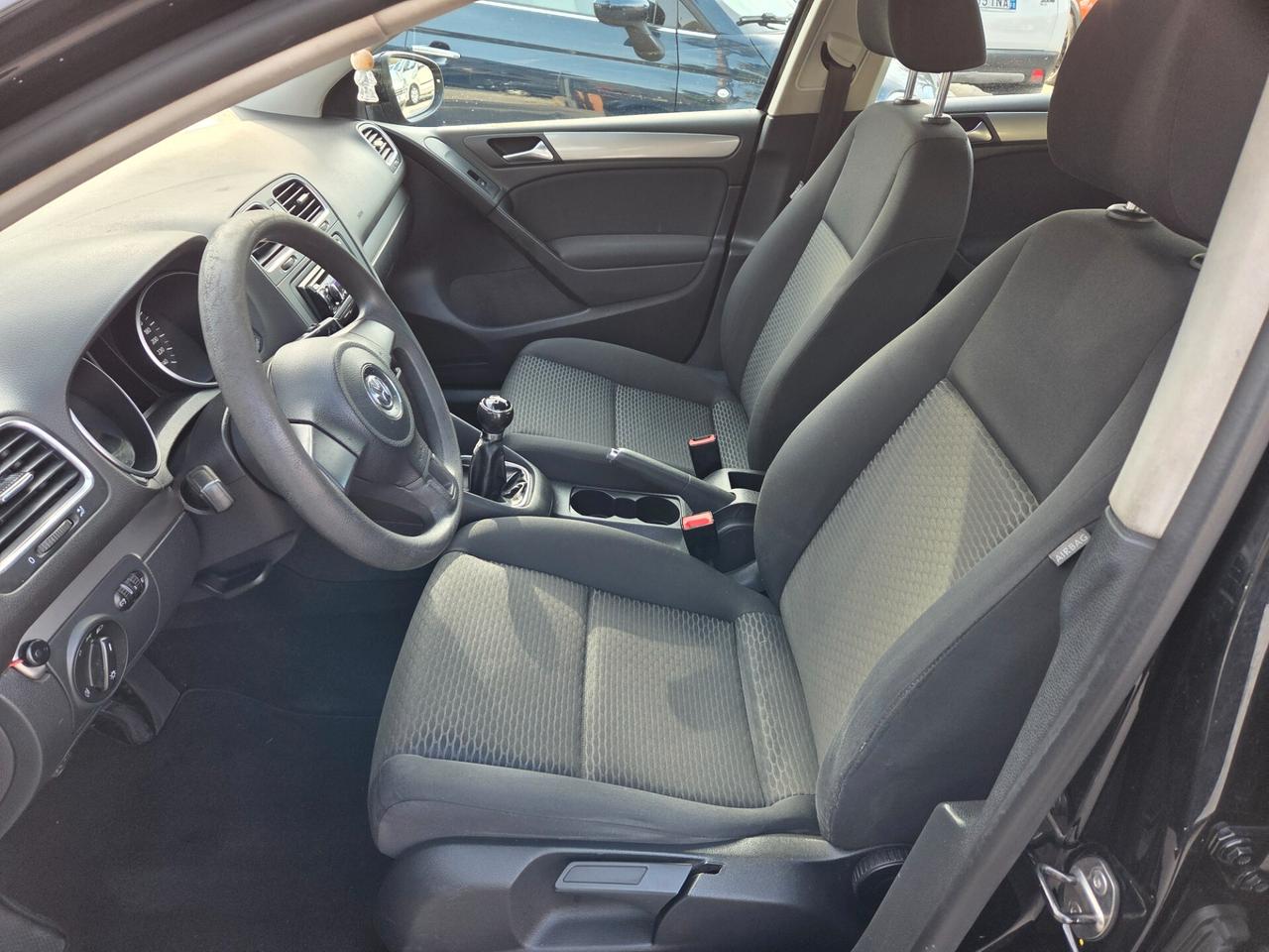 Volkswagen Golf Business 1.6 TDI 5p. Highline - 2013