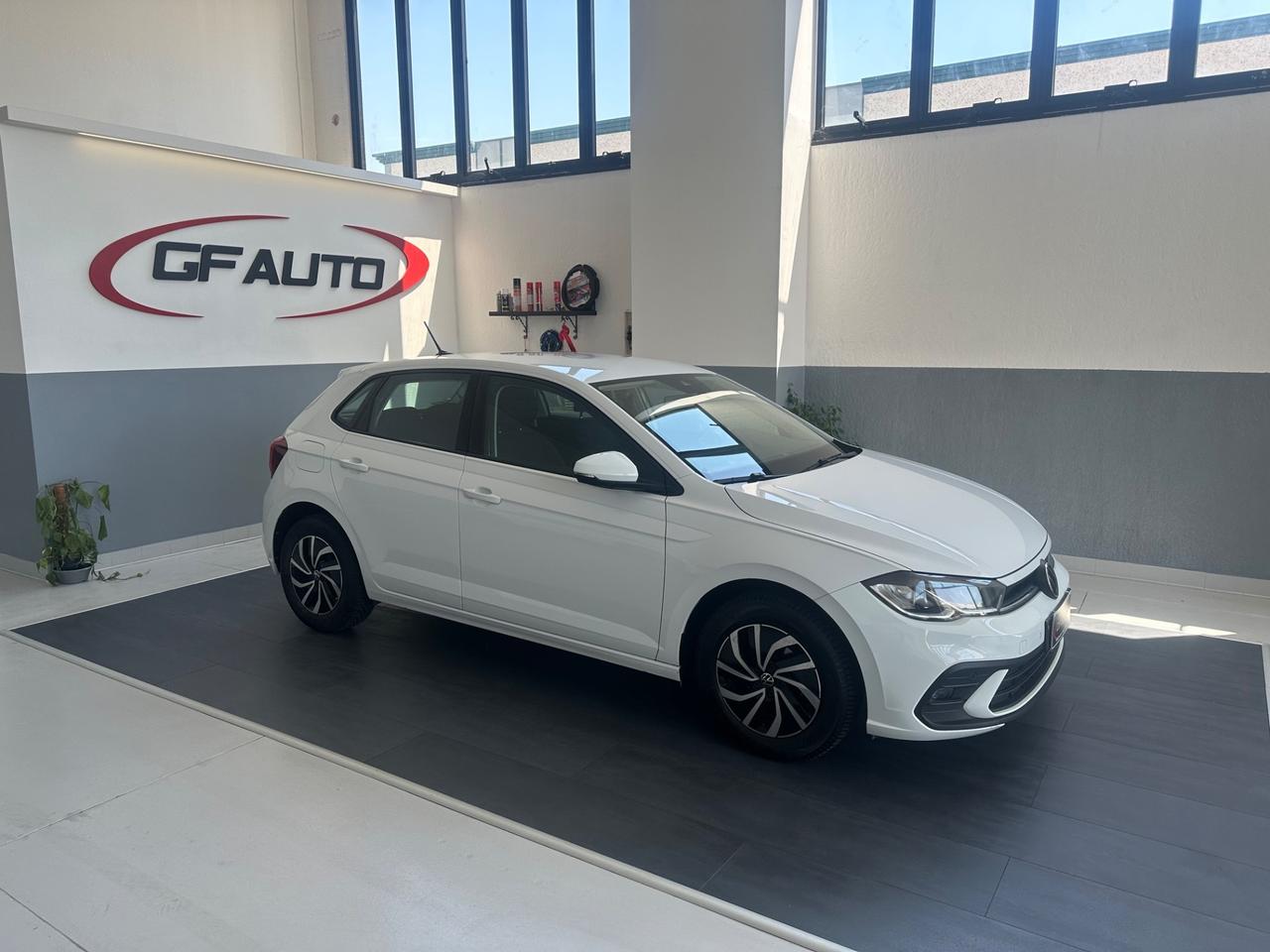 Volkswagen Polo 1.0 TSI Style