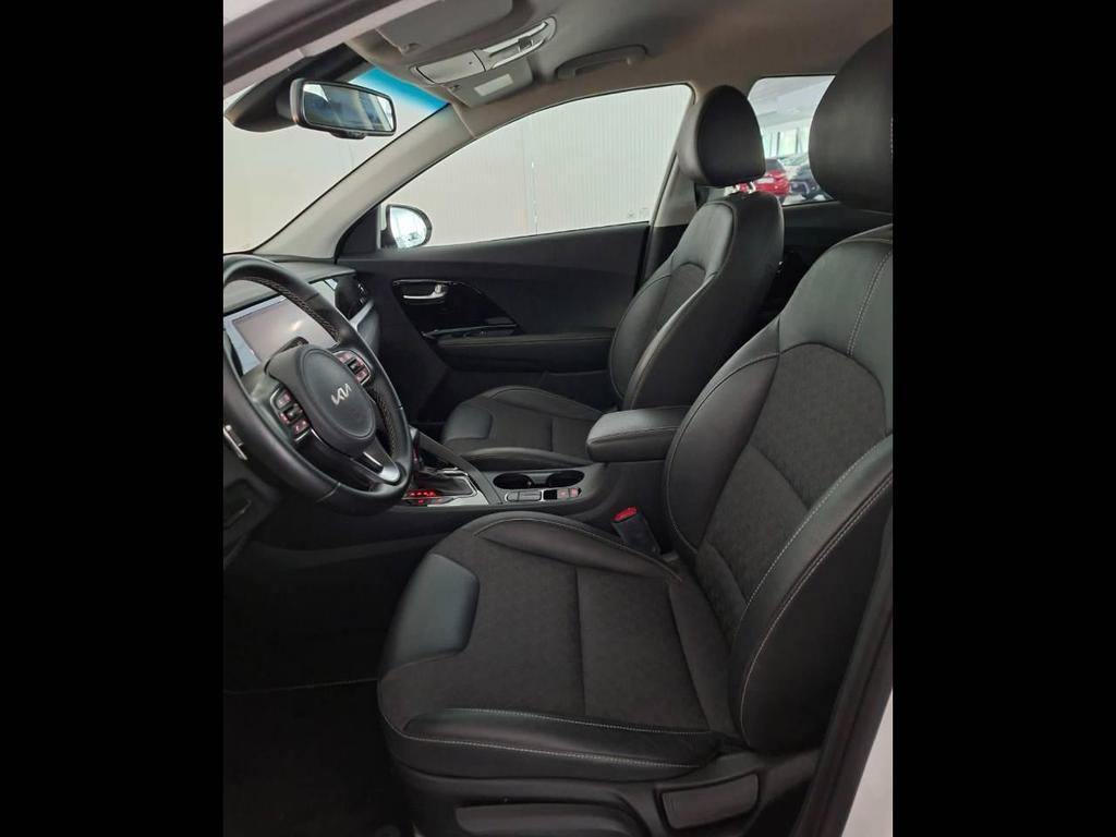 Kia Niro 1.6 GDI HEV Style Techno Pack 2WD DCT