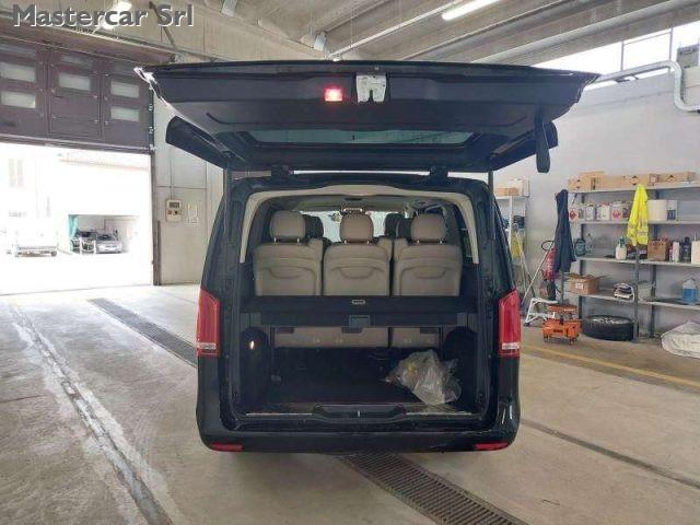 MERCEDES-BENZ V 220 D 163cv SPORT LONG 8 posti - FN068YY