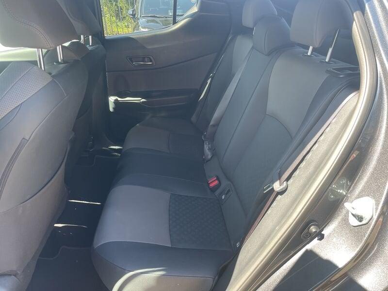 Toyota C-HR C-HR 2.0 Hybrid E-CVT Lounge