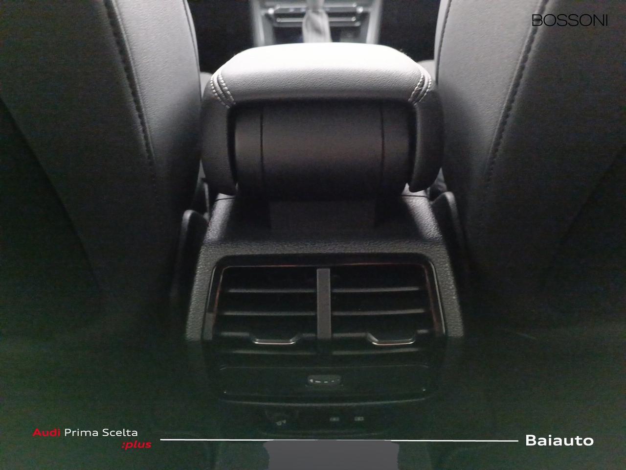 Audi Q3 35 2.0 tdi s line edition s tronic