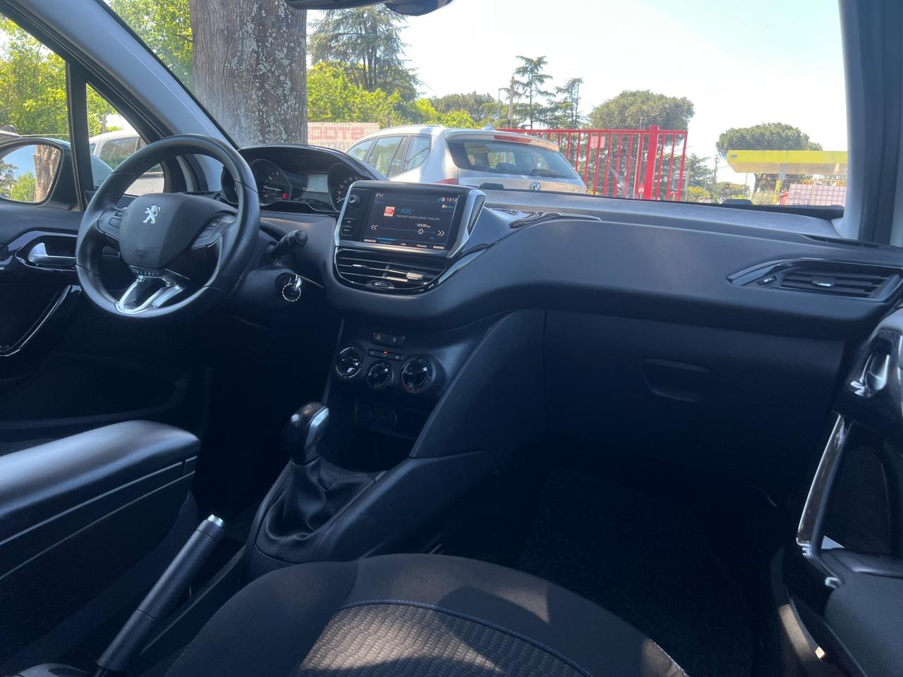 Peugeot 208 PureTech 82 Stop&Start
