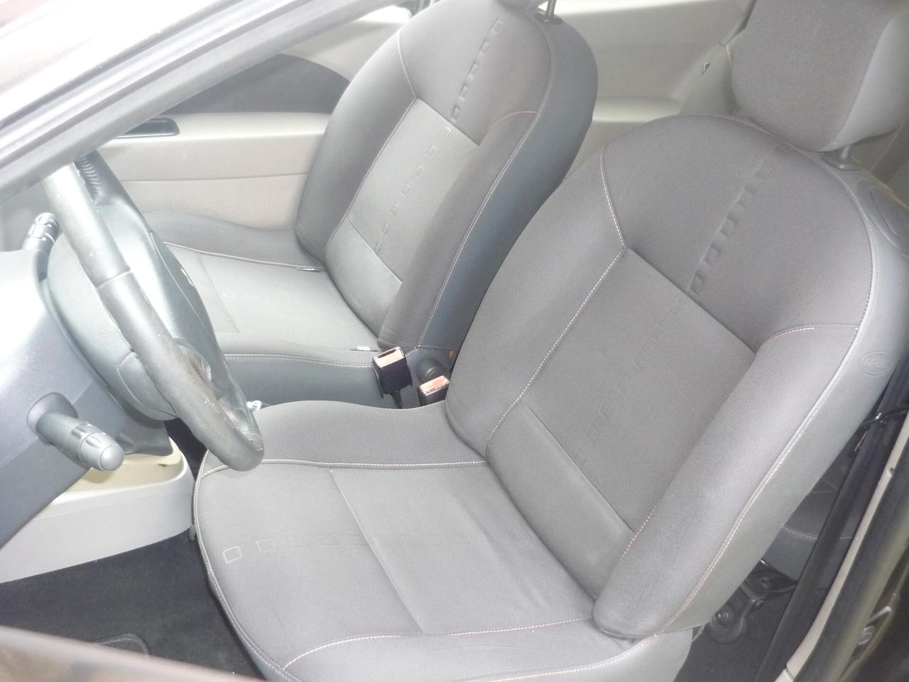 Renault Twingo 1.2 16V Le Iene