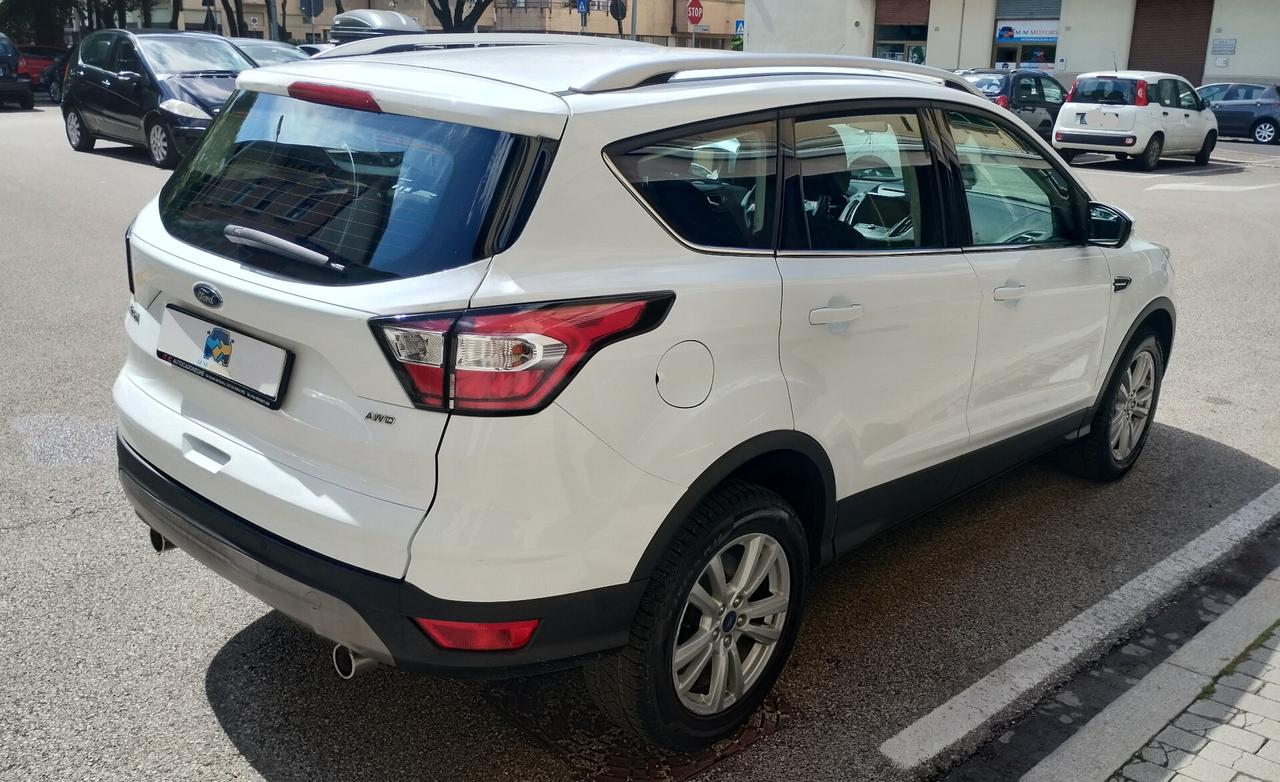 Ford Kuga 2.0 TDCI 150 CV S&S 4WD Powershift Business