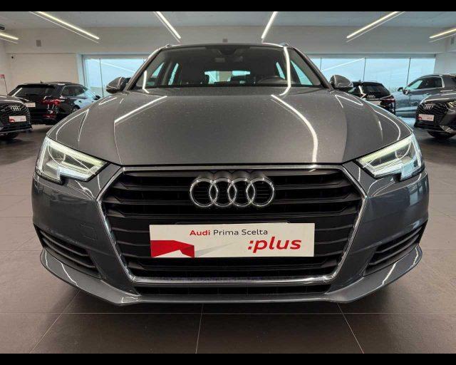 AUDI A4 Avant 35 TDI S tronic Business