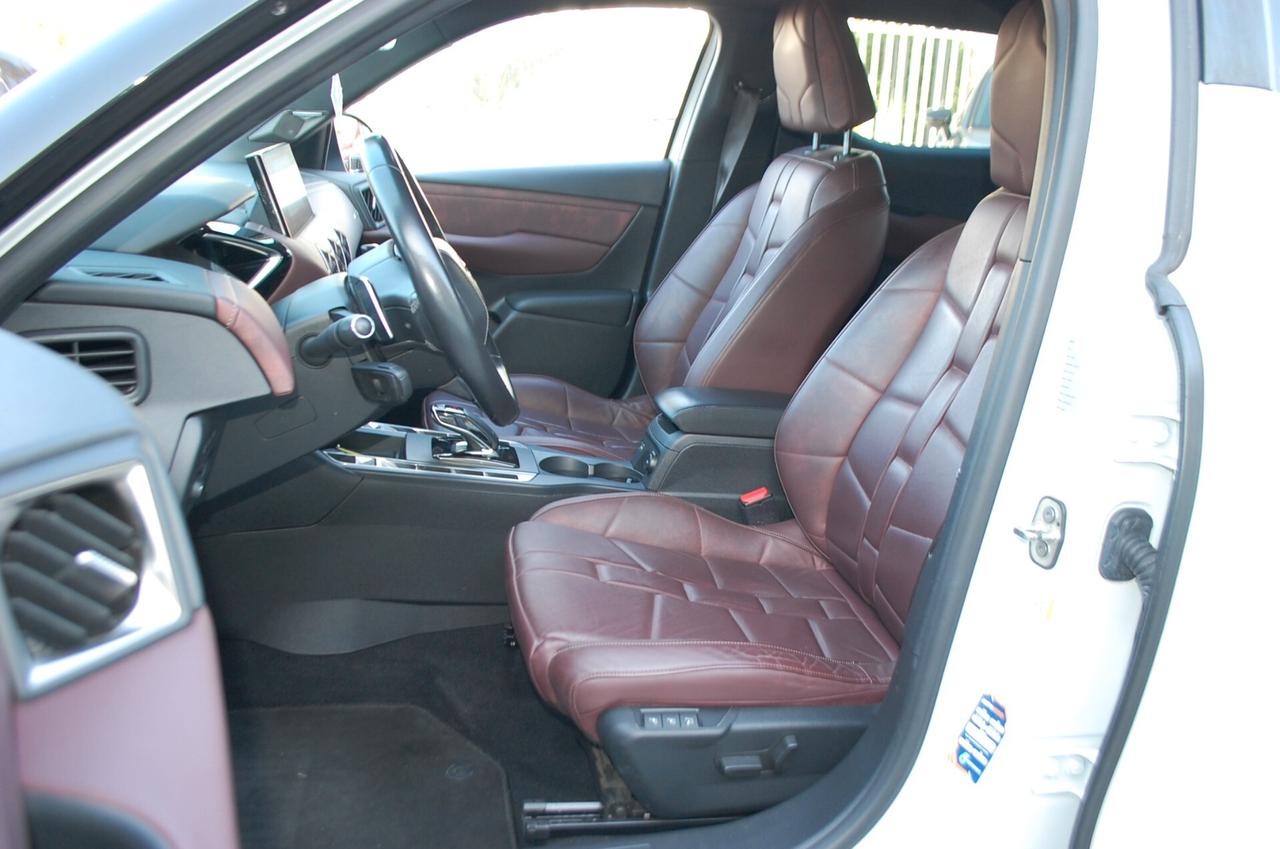 DS Automobiles DS 3 Crossback DS3 1.2 puretech La Premiere 155CV auto Pelle Navi Led
