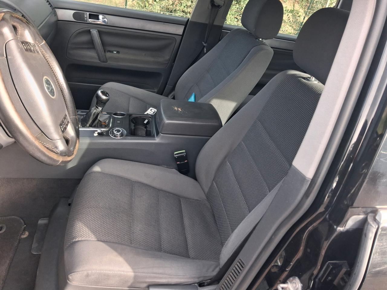 Volkswagen Touareg 2.5 R5 TDI "da vetrina "