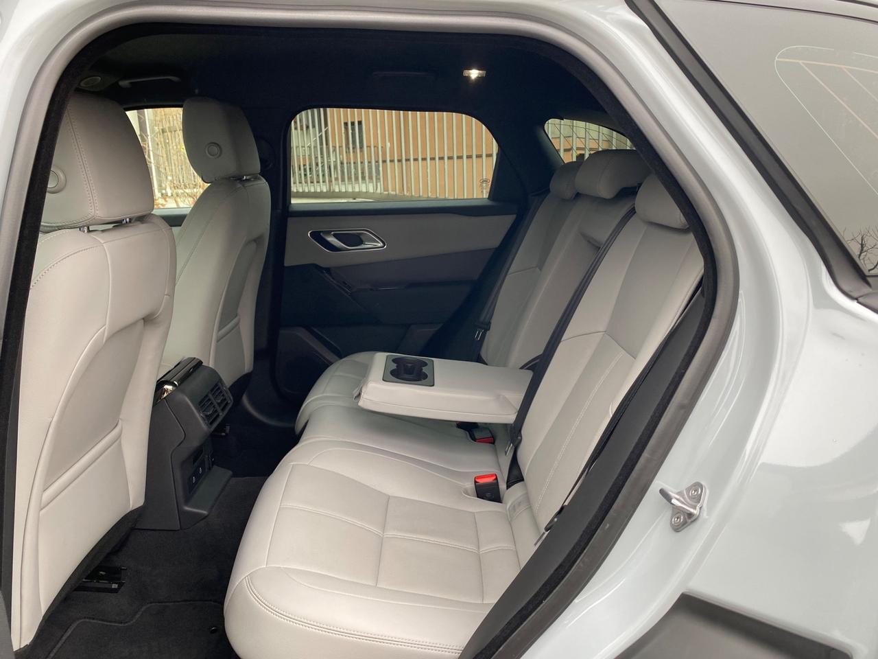 Land Rover Range Velar 2.0 Si4 250 CV Dynamic SE