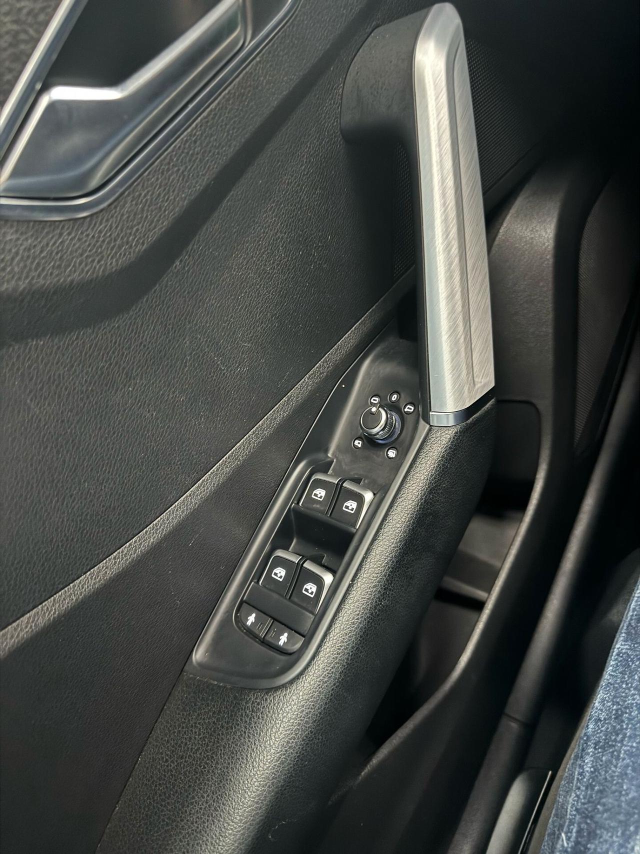 Audi Q2 NEOPATENTATI