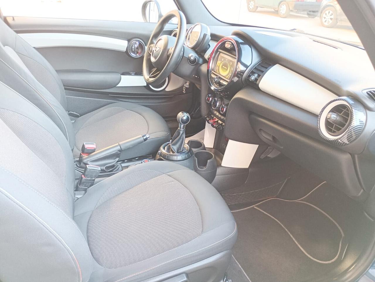 Mini Mini 1.5 Cooper D 115 cv