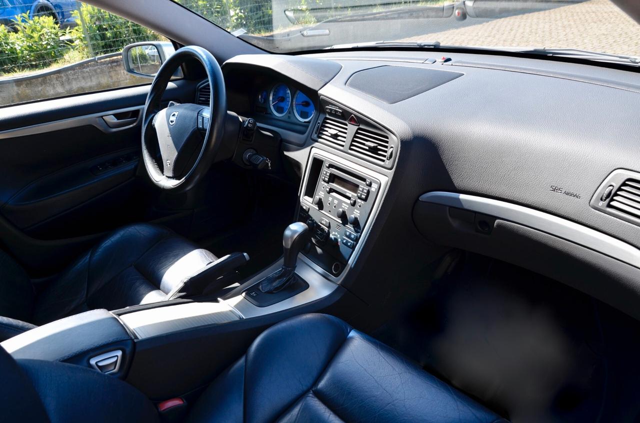 VOLVO V70 2.5 R AWD 300cv AUTO, ASI, ESENTE SUPERBOLLO, ECCELLENTI CONDIZIONI, INTROVABILE, TETTO, PERMUTE