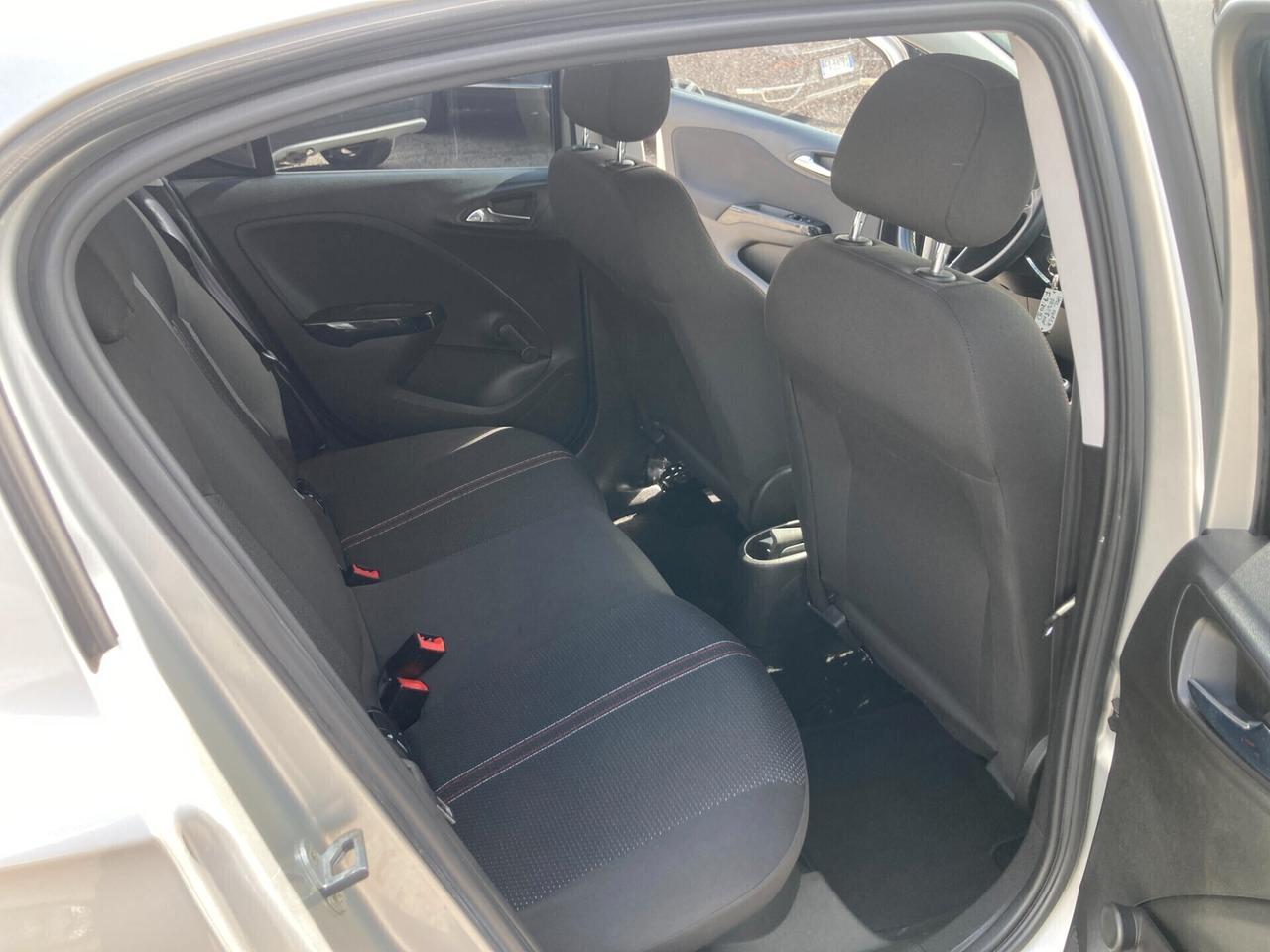 Opel Corsa 1.2 5 porte Advance 75CV