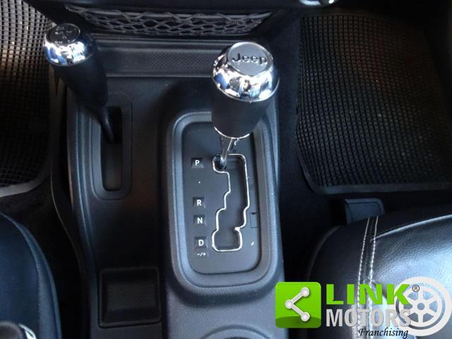 JEEP Wrangler 2.8 CRD DPF Sahara 4x4 automatic