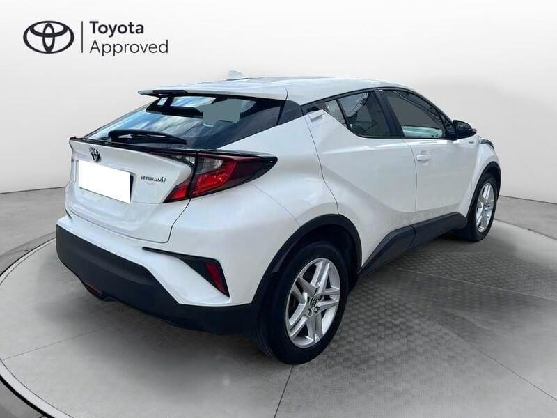 Toyota C-HR 1.8h Active E-CVT