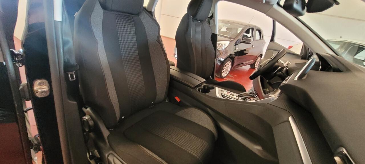 Peugeot 3008 BlueHDi 130 S&S EAT8 Business