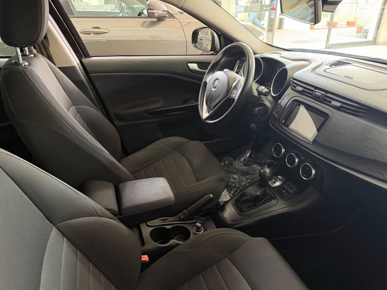 Alfa Romeo Giulietta 1.6 JTDm TCT 120 CV Super