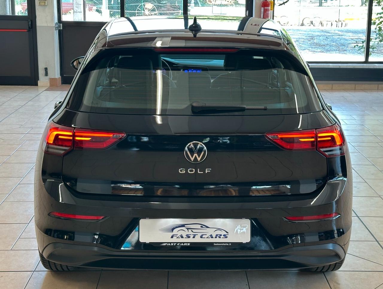 VOLKSWAGEN GOLF LIFE 2.0 TDI 116CV *CARPLAY*LUCI*NEOPATENTATI*
